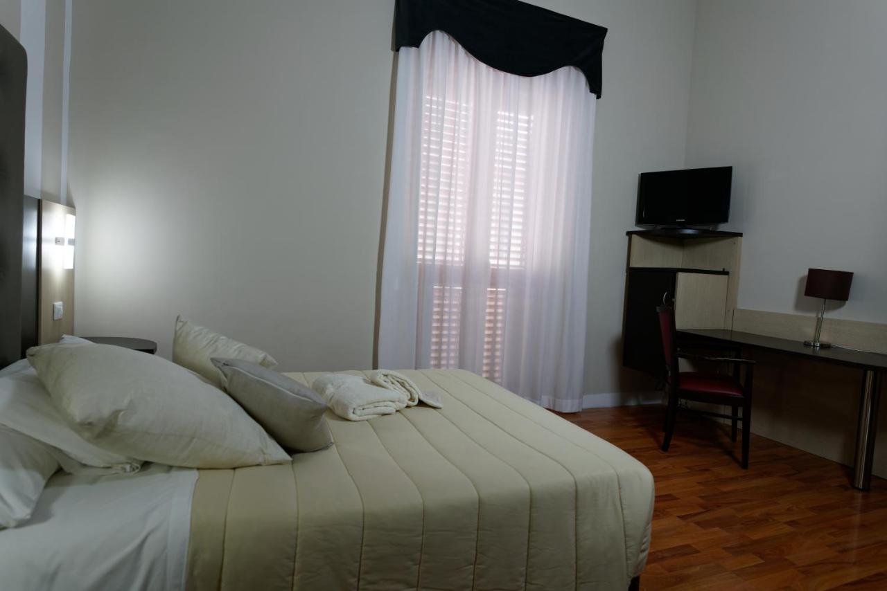 Hotel Sant'Elia 메시나 외부 사진